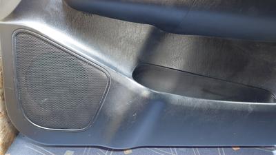 Обшивка двери передняя правая G7 TOYOTA Hilux 67610-0K010