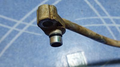 Трубка кондиционера основная G8 TOYOTA Hilux 88710-0KE70
