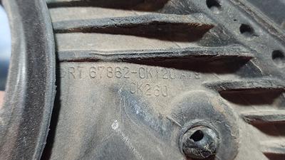 Уплотнитель двери передней левой G8 TOYOTA Hilux 67862-0K120