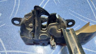 Замок капота G8 TOYOTA Hilux 53510-0K380