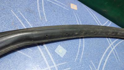 Уплотнитель двери задней левой (L) G8 TOYOTA Hilux 67872-0K080