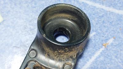 Поводок стеклоочистителя левый L G8 TOYOTA Hilux 85221-0K150