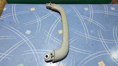 Ручка средней стойки левая G8 TOYOTA Hilux 74680-0K020-B0