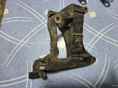 Кронштейн подогревателя охлаждающей жидкости 1GD TLC Prado 150 TOYOTA Land Cruiser Prado 150 87101-60020