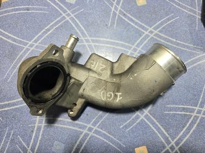 Патрубок турбины впускной G8 TOYOTA Hilux 17203-0E010