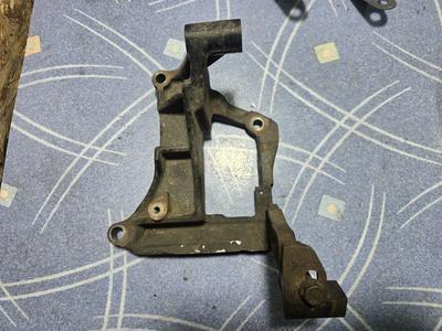 Кронштейн подогревателя охлаждающей жидкости 1GD TLC Prado 150 TOYOTA Land Cruiser Prado 150 87101-60020
