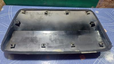 Воздухозаборник капота G7 TOYOTA Hilux 76181-0K904
