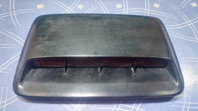 Воздухозаборник капота G7 TOYOTA Hilux 76181-0K904